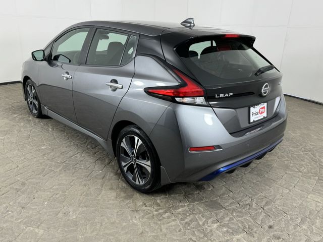 2022 Nissan Leaf SV