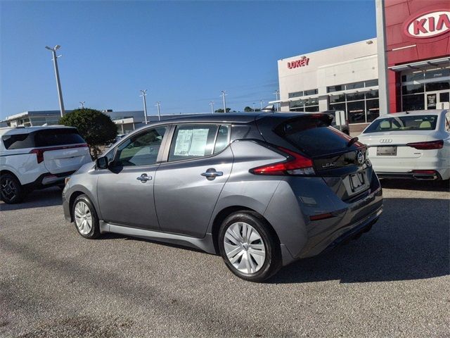 2022 Nissan Leaf S