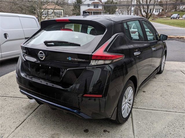 2022 Nissan Leaf S