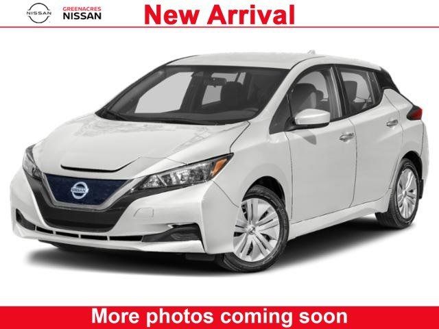 2022 Nissan Leaf SV