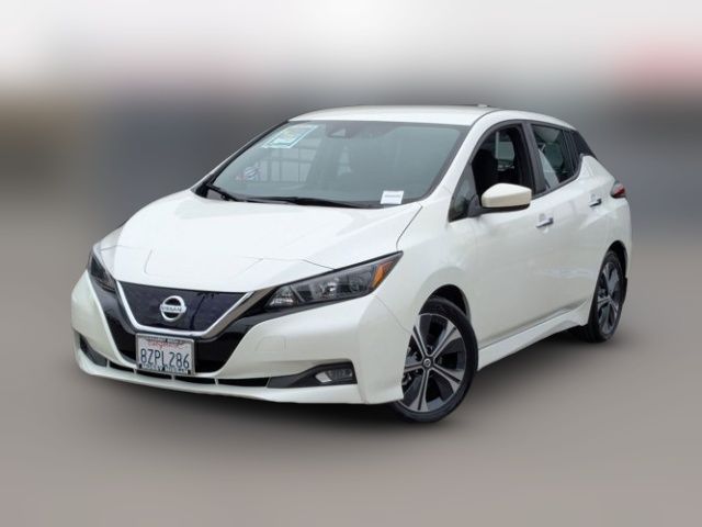 2022 Nissan Leaf SV