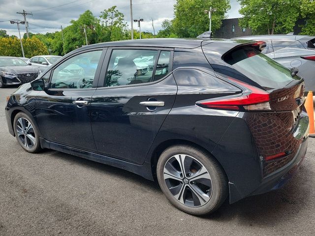 2022 Nissan Leaf SV