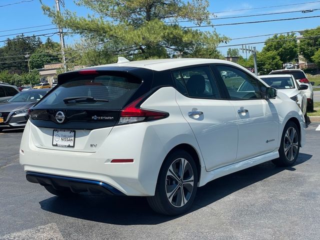 2022 Nissan Leaf SV