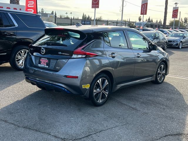 2022 Nissan Leaf SV