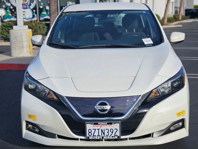 2022 Nissan Leaf SV