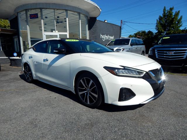 2022 Nissan Maxima SL