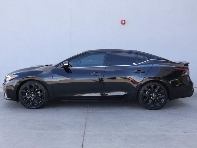 2022 Nissan Maxima SR