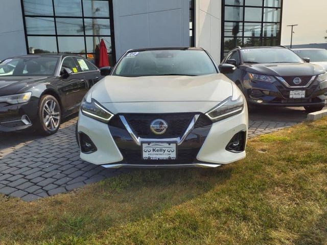 2022 Nissan Maxima Platinum