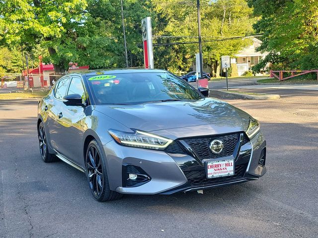 2022 Nissan Maxima SR