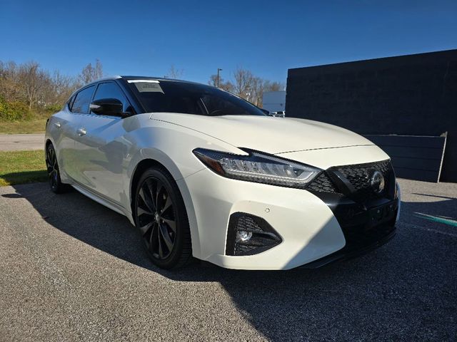 2022 Nissan Maxima SR