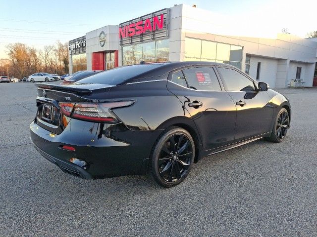 2022 Nissan Maxima SR