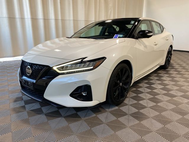 2022 Nissan Maxima SR