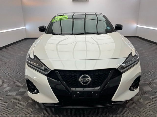 2022 Nissan Maxima SR