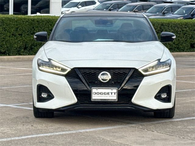 2022 Nissan Maxima SR