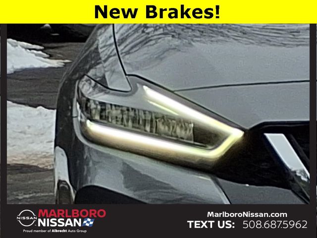 2022 Nissan Maxima SV