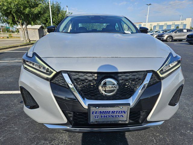 2022 Nissan Maxima SV