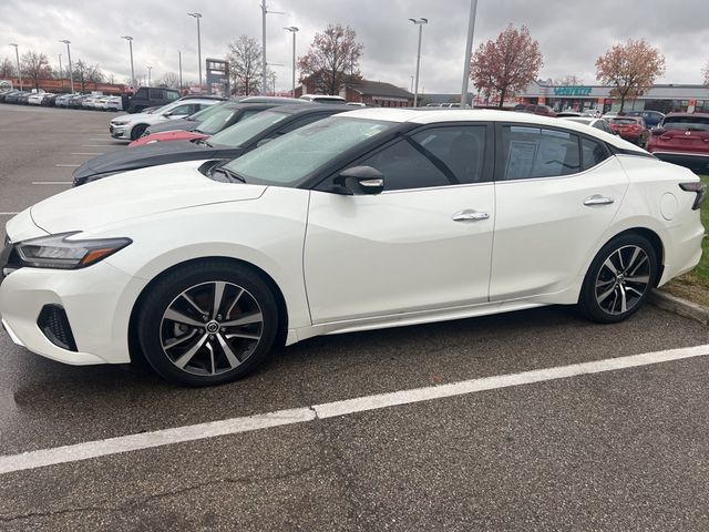 2022 Nissan Maxima SV