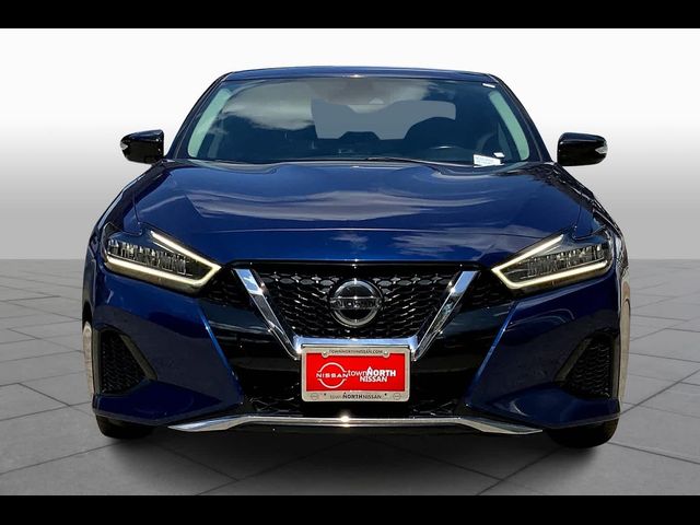 2022 Nissan Maxima SV