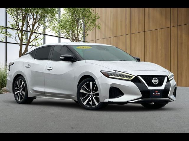2022 Nissan Maxima SV