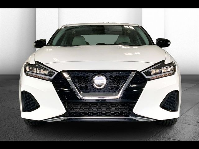 2022 Nissan Maxima SV