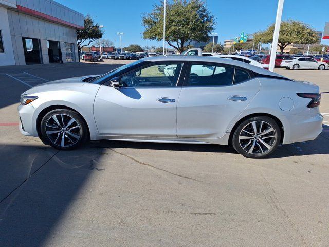 2022 Nissan Maxima SV