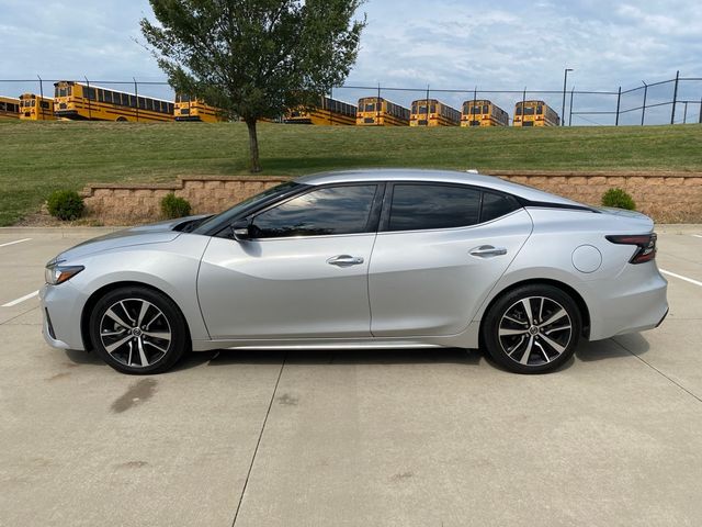 2022 Nissan Maxima SV