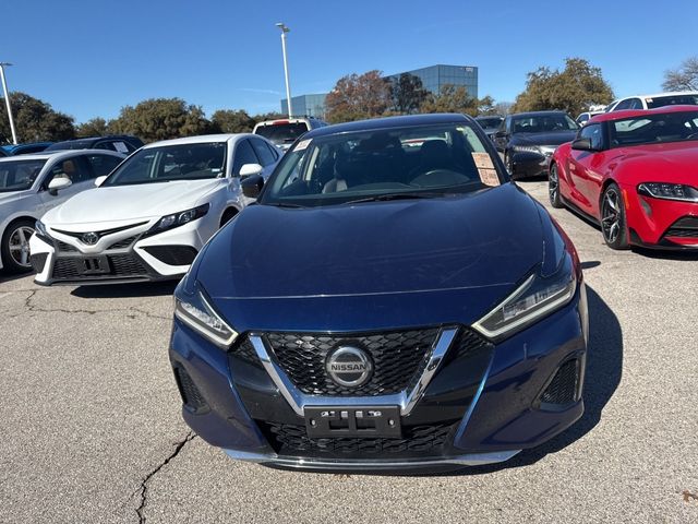 2022 Nissan Maxima SV