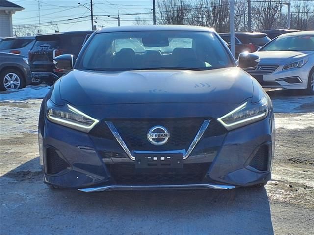 2022 Nissan Maxima SV