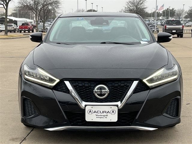 2022 Nissan Maxima SV