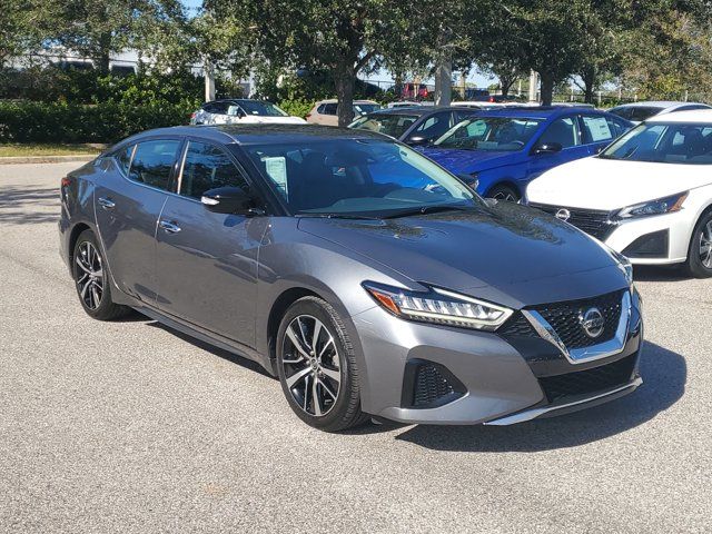 2022 Nissan Maxima SV