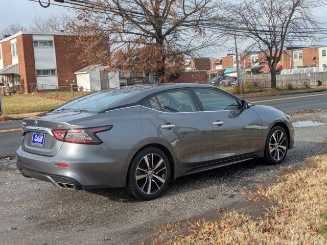 2022 Nissan Maxima SV