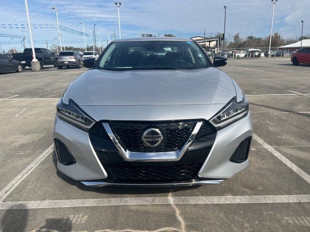 2022 Nissan Maxima SV