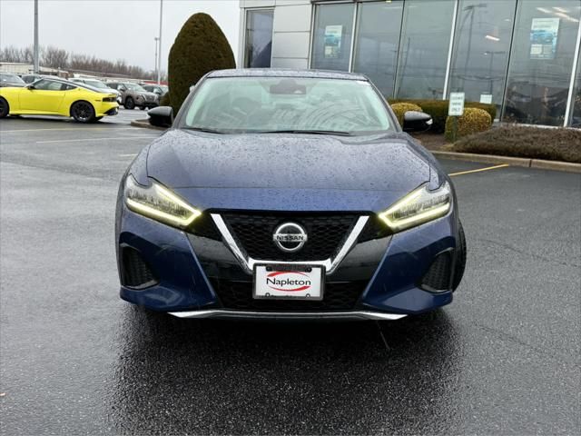 2022 Nissan Maxima SV