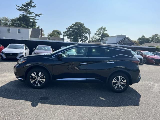 2022 Nissan Murano SV