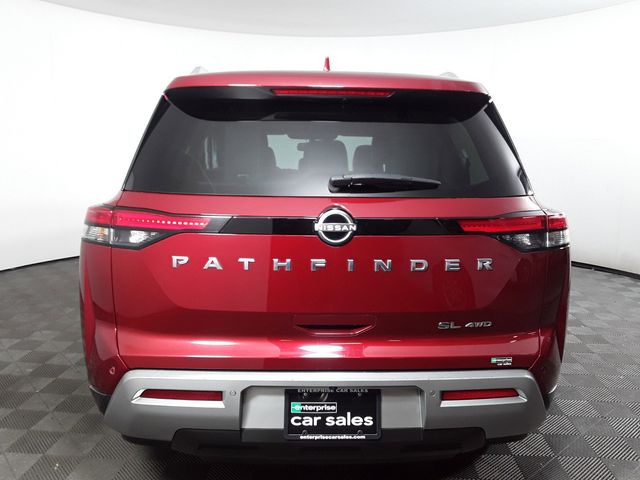 2022 Nissan Pathfinder SL