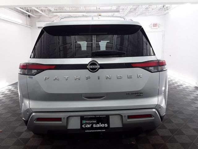 2022 Nissan Pathfinder Platinum