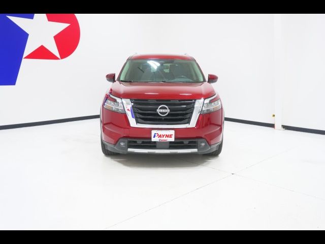 2022 Nissan Pathfinder Platinum