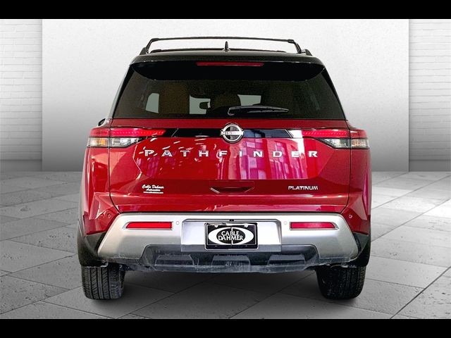 2022 Nissan Pathfinder Platinum