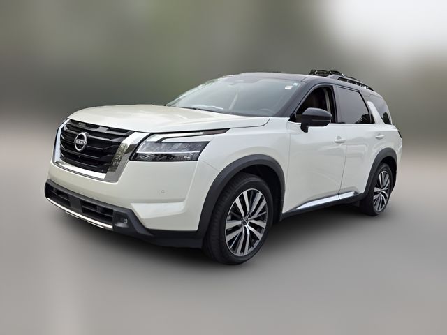 2022 Nissan Pathfinder Platinum