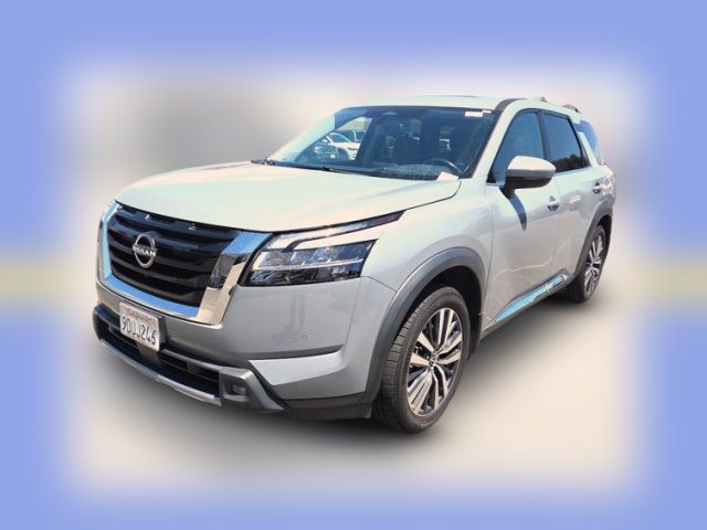2022 Nissan Pathfinder Platinum