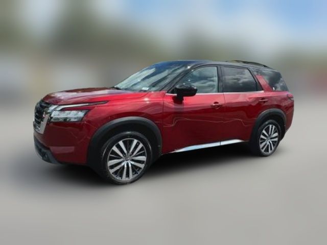 2022 Nissan Pathfinder Platinum