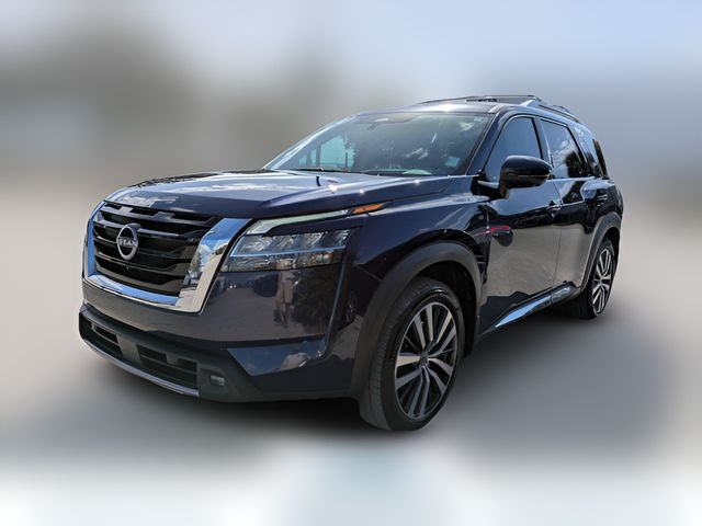 2022 Nissan Pathfinder Platinum