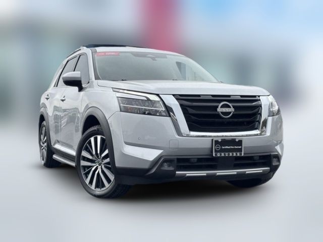 2022 Nissan Pathfinder Platinum