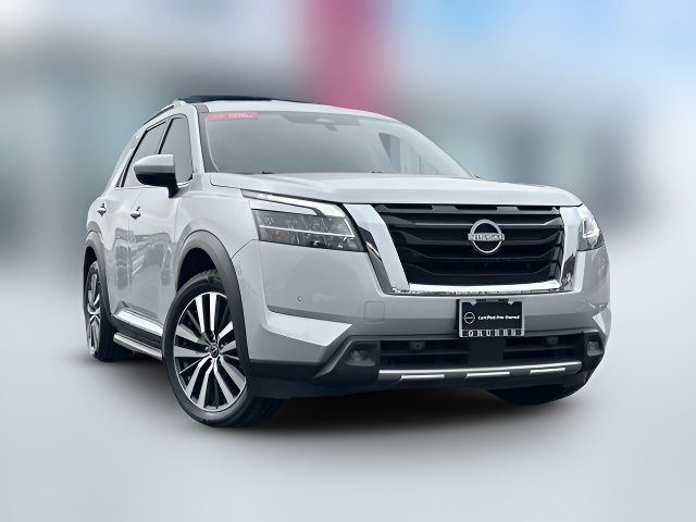 2022 Nissan Pathfinder Platinum