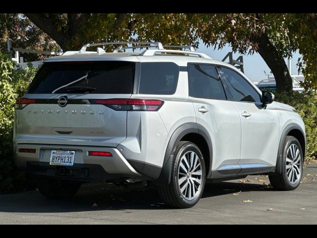 2022 Nissan Pathfinder Platinum