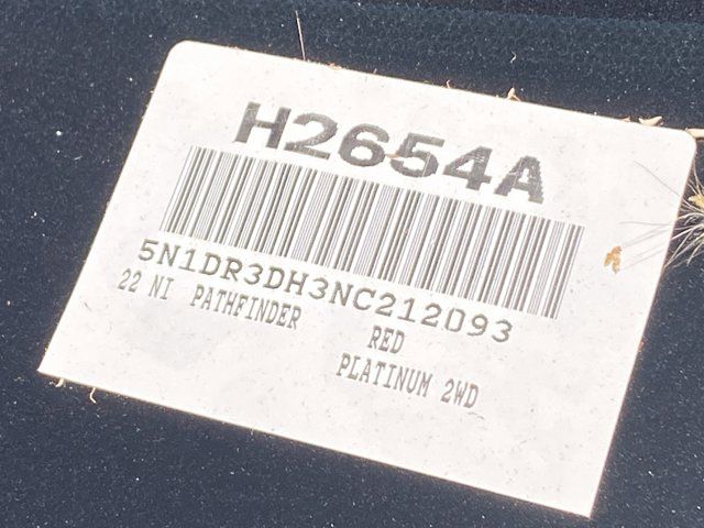 2022 Nissan Pathfinder Platinum