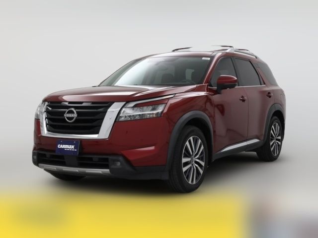 2022 Nissan Pathfinder Platinum
