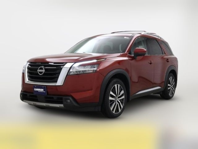 2022 Nissan Pathfinder Platinum