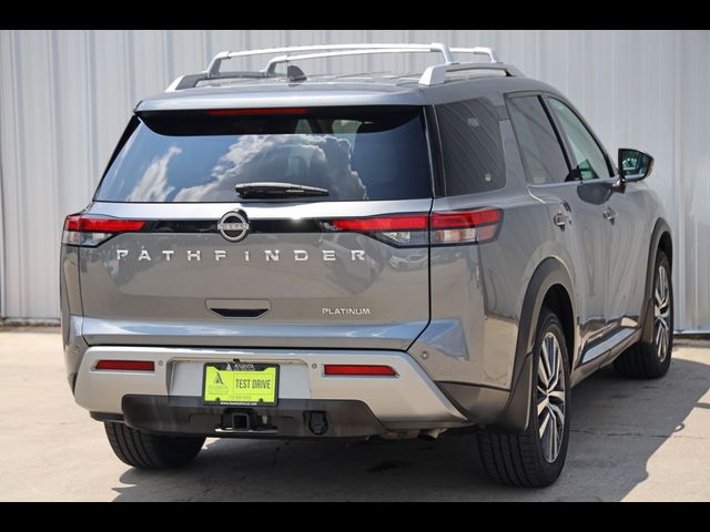 2022 Nissan Pathfinder Platinum