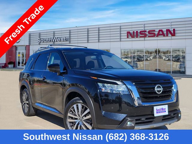 2022 Nissan Pathfinder Platinum